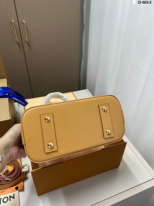 All Categories Official Website "Brand Women's Bags" Women's Bags 💙 LV 2025 New LV Crossbody Bag