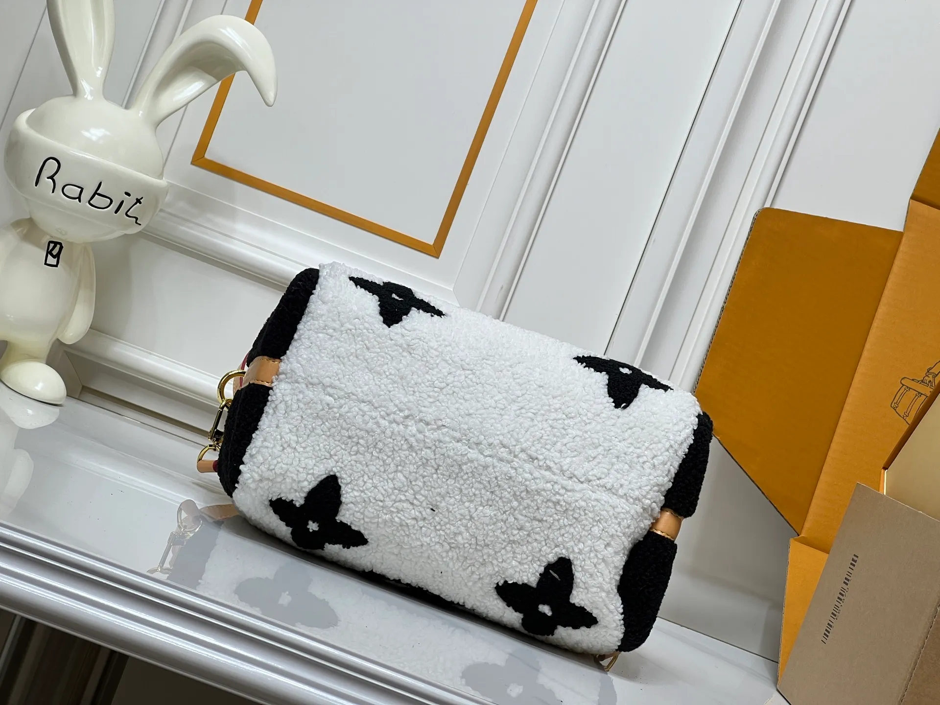 All Categories Official Website "Brand Women's Bags" Women's Bags 💙 LV 2026 New LV Crossbody Bag