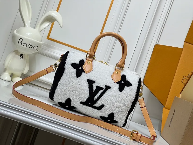 All Categories Official Website "Brand Women's Bags" Women's Bags 💙 LV 2026 New LV Crossbody Bag