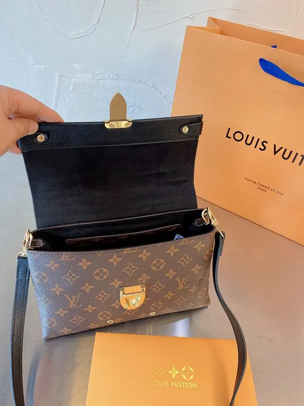 All categories Official website "Three-piece bag set" Three-piece set💖 LV 2023 new LV bag three-piece set wholesale