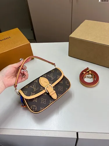 All Categories Official Website "Brand Women's Bags" Women's Bags 💙 LV 2025 New LV Crossbody Bag