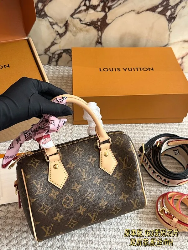 All Categories Official Website "Brand Women's Bags" Women's Bags 💙 LV 2025 New LV Crossbody Bag