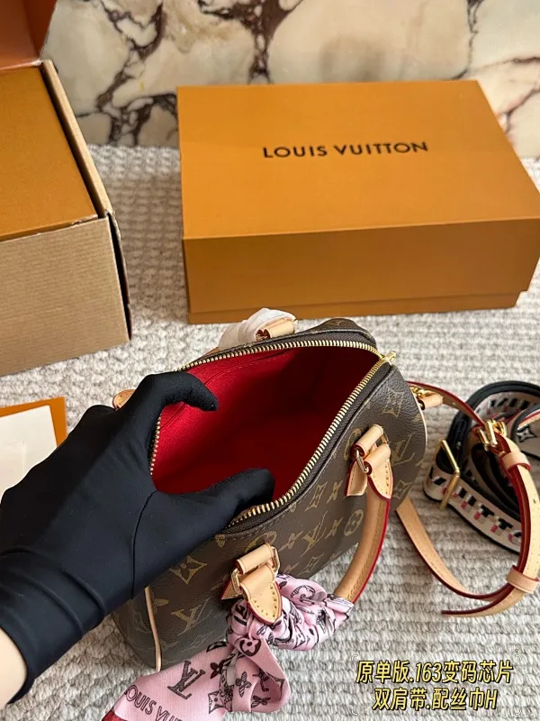All Categories Official Website "Brand Women's Bags" Women's Bags 💙 LV 2025 New LV Crossbody Bag