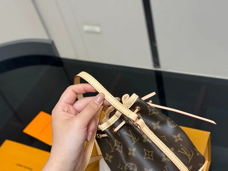 All Categories Official Website "Brand Women's Bags" Women's Bags 💙 LV 2025 New LV Bucket Bag