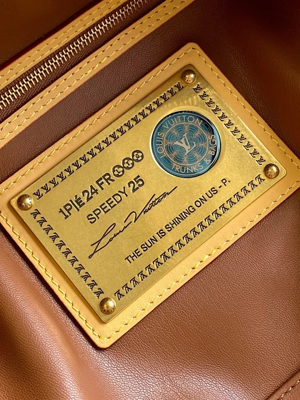 All Categories Official Website "Brand Women's Bags" Women's Bags 💙 LV 2025 New LV Crossbody Bag