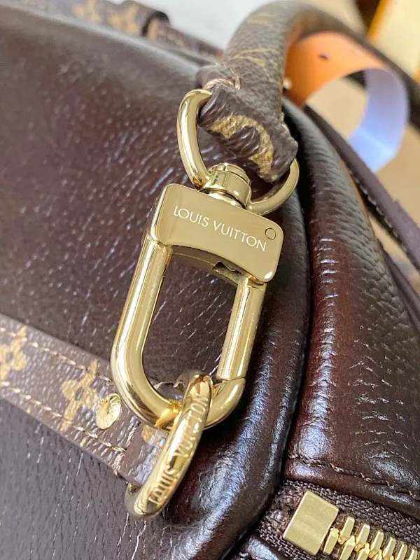 All Categories Official Website "Brand Women's Bags" Women's Bags 💙 LV 2026 New LV Crossbody Bag