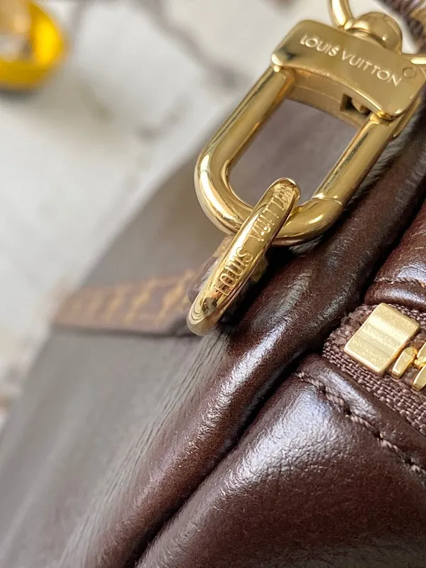 All Categories Official Website "Brand Women's Bags" Women's Bags 💙 LV 2026 New LV Crossbody Bag