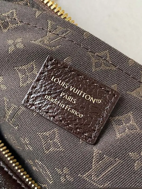 All Categories Official Website "Brand Women's Bags" Women's Bags 💙 LV 2026 New LV Crossbody Bag