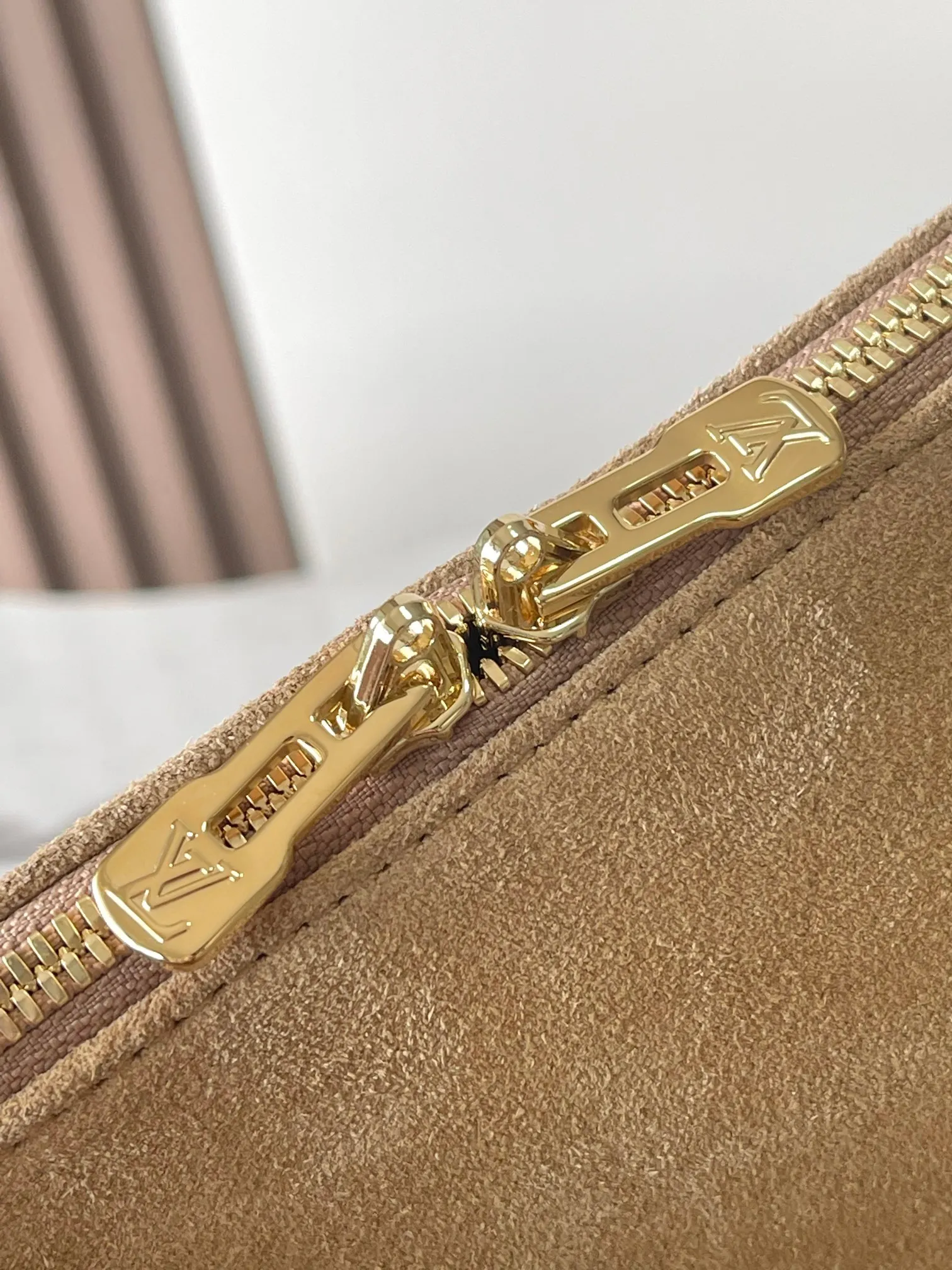 All Categories Official Website "Brand Women's Bags" Women's Bags 💙 LV 2026 New LV Crossbody Bag