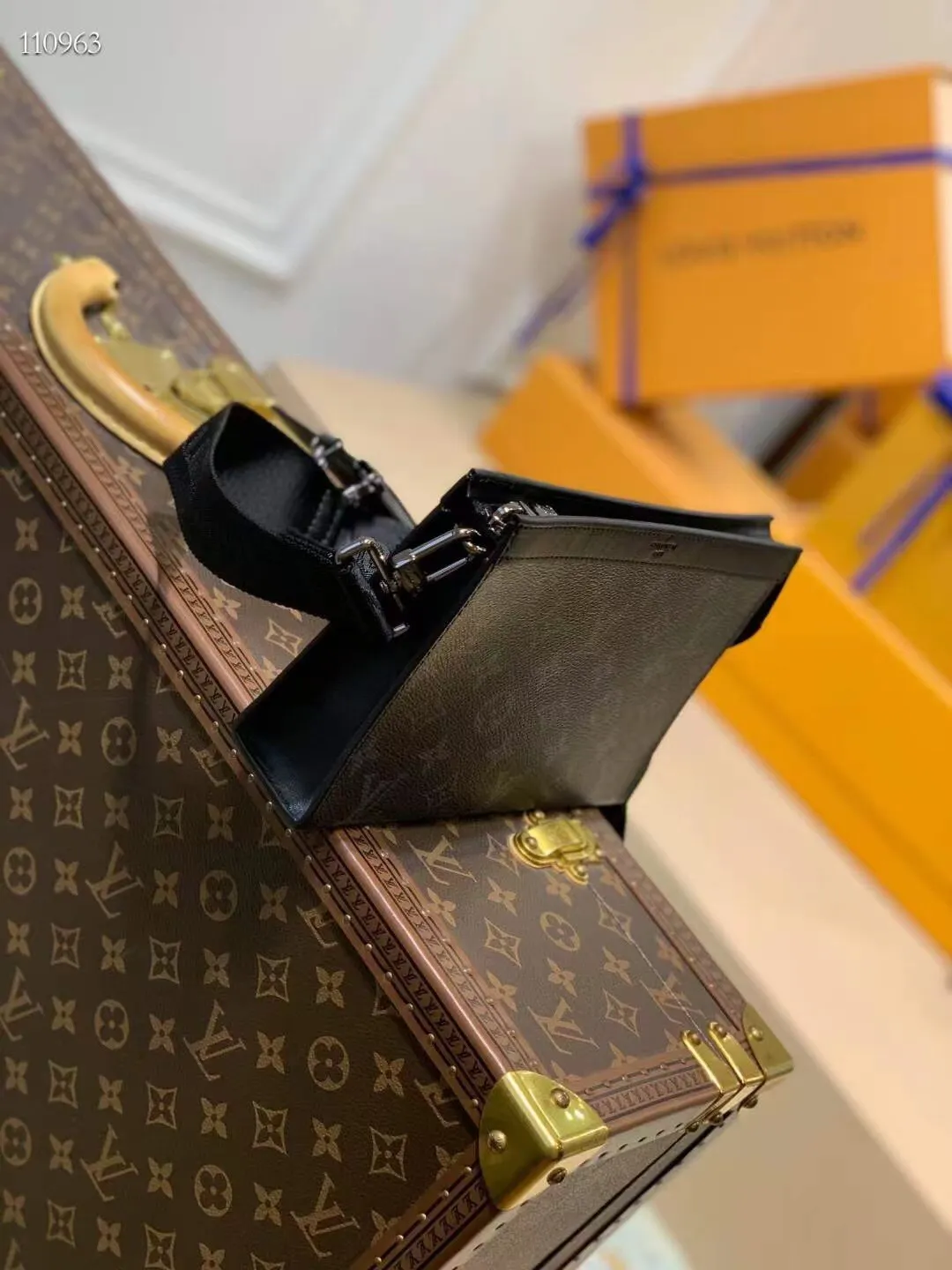 All Categories Official Website "Brand Women's Bags" Women's Bags 💙 LV 2025 New LV Crossbody Bag