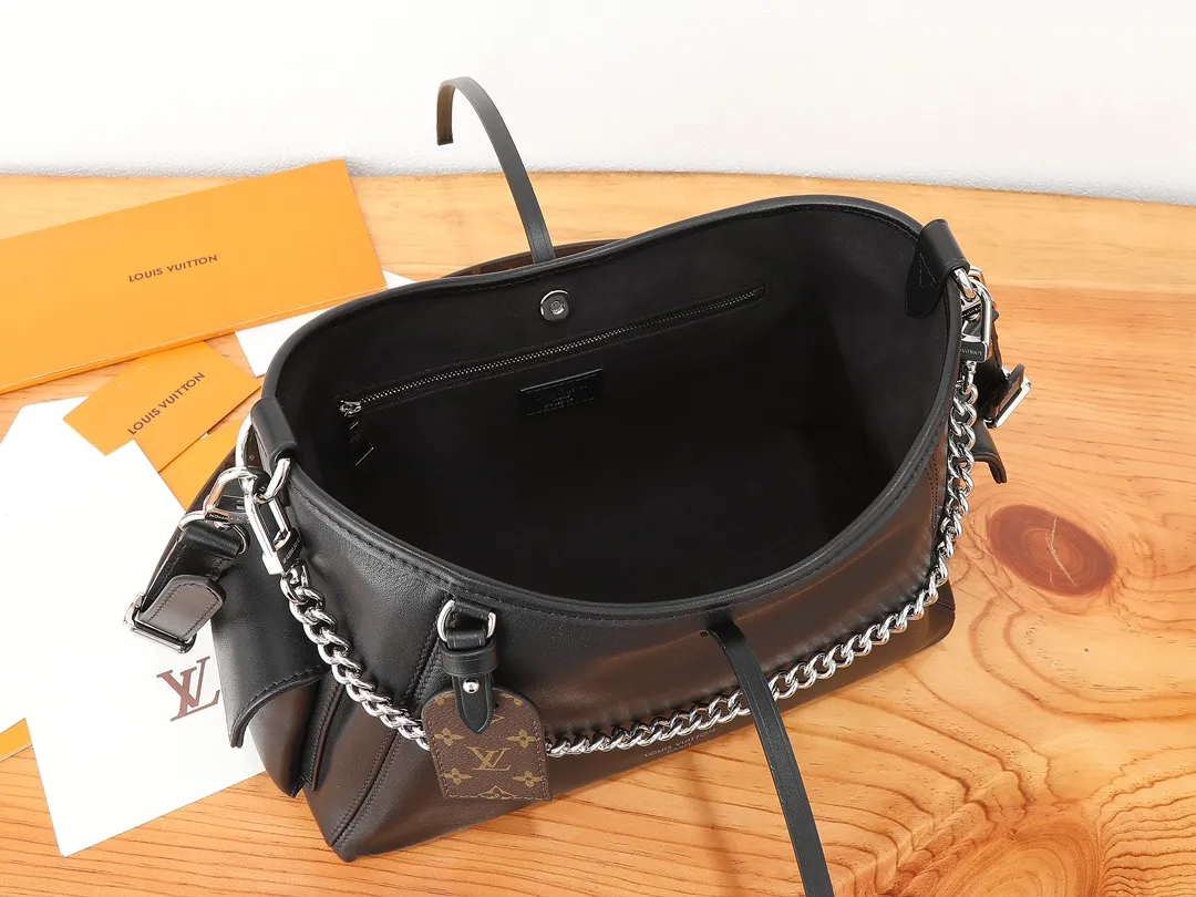 All Categories Official Website "Brand Women's Bags" Women's Bags 💙 LV LV 2026 New Crossbody Shoulder Bag