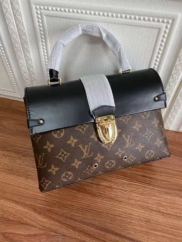 All categories Official website "Brand Women's Bags" Women's Bags 💙 LV fine imitation LV, high imitation LV bags, LV crossbody bags, 2023 official latest version LV handbags, LV bag factory, recommended bags, size: 25-19-10CM