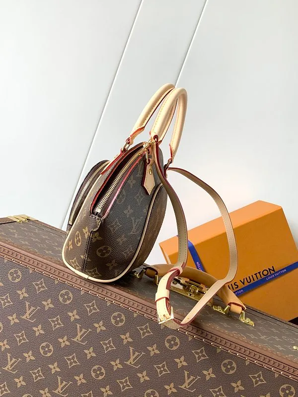 All Categories Official Website "Brand Women's Bags" Women's Bags 💙 LV 2026 New LV Crossbody Bag