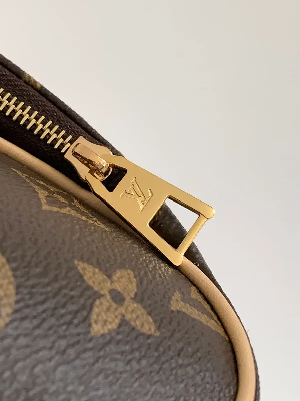 All Categories Official Website "Brand Women's Bags" Women's Bags 💙 LV 2026 New LV Crossbody Bag