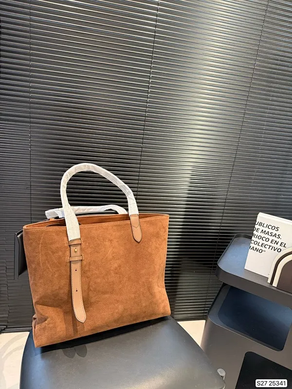 All Categories Official Website "Brand Women's Bags" Women's Bags 💙 LV 2025 New LV Suede Lock Armpit