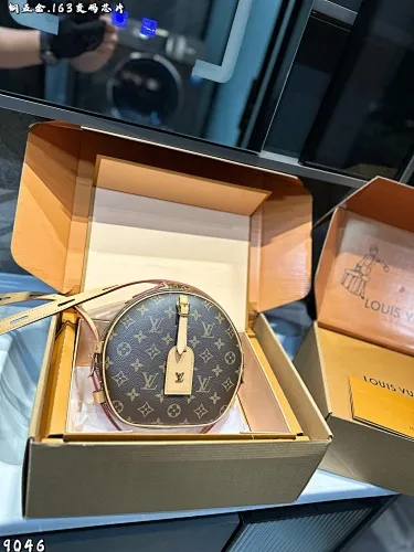 All Categories Official Website "Brand Women's Bags" Women's Bags 💙 LV 2025 New LV Crossbody Bag
