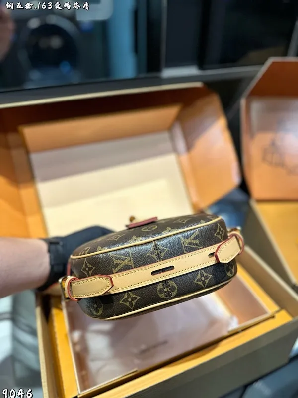 All Categories Official Website "Brand Women's Bags" Women's Bags 💙 LV 2025 New LV Crossbody Bag