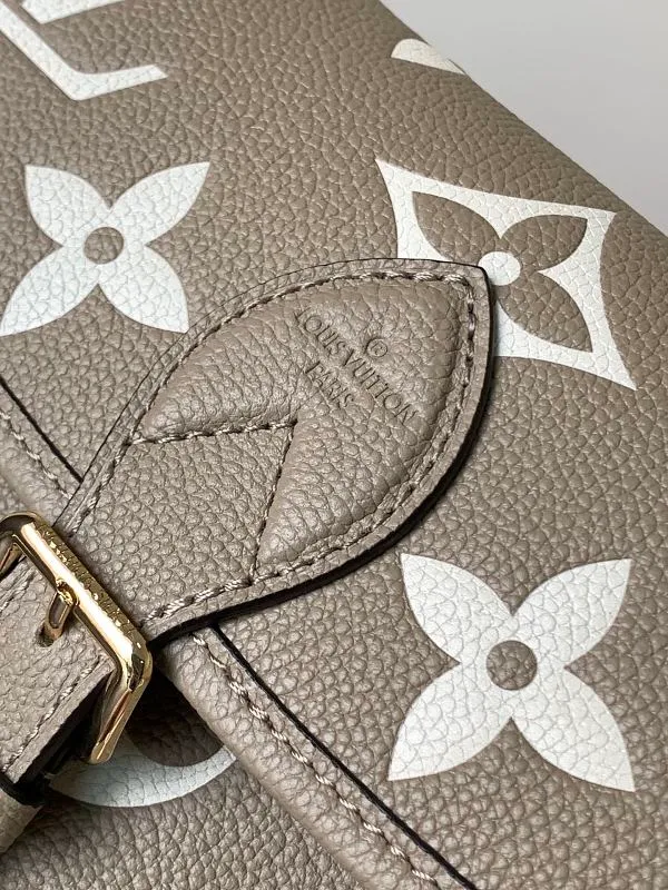 All Categories Official Website "Brand Women's Bags" Women's Bags 💙 LV 2026 New LV Crossbody Bag