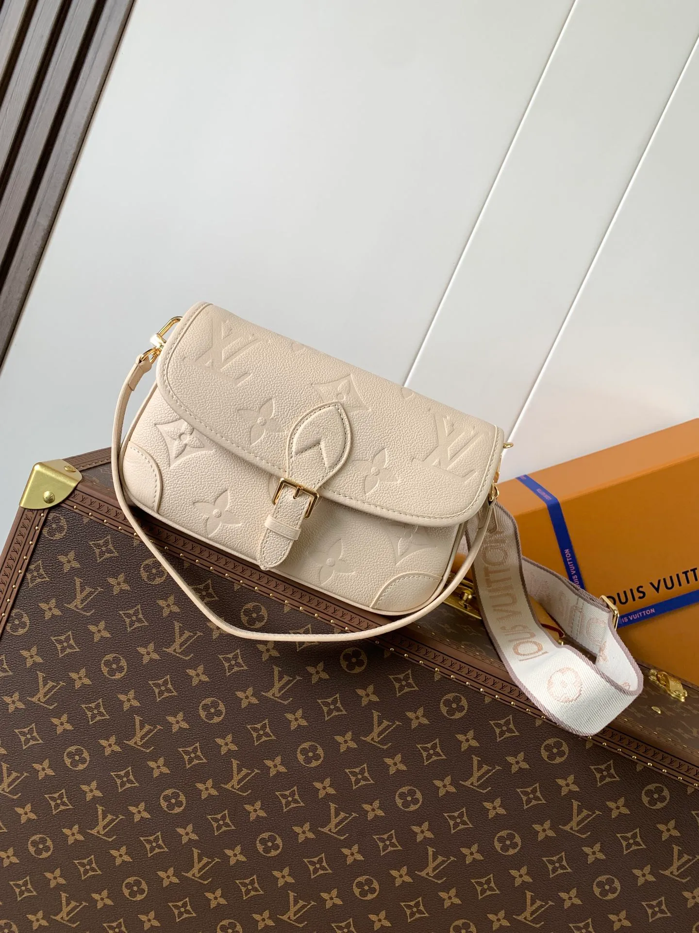 All Categories Official Website "Brand Women's Bags" Women's Bags 💙 LV 2026 New LV Crossbody Bag