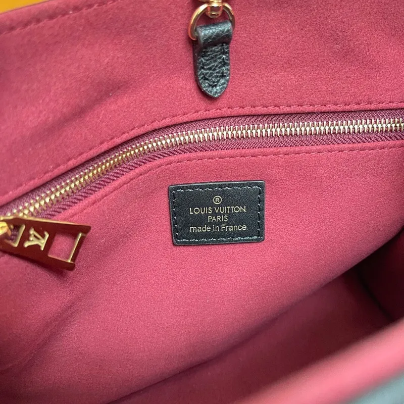 All Categories Official Website "Brand Women's Bags" Women's Bags 💙 LV 2025 New LV Crossbody Bag