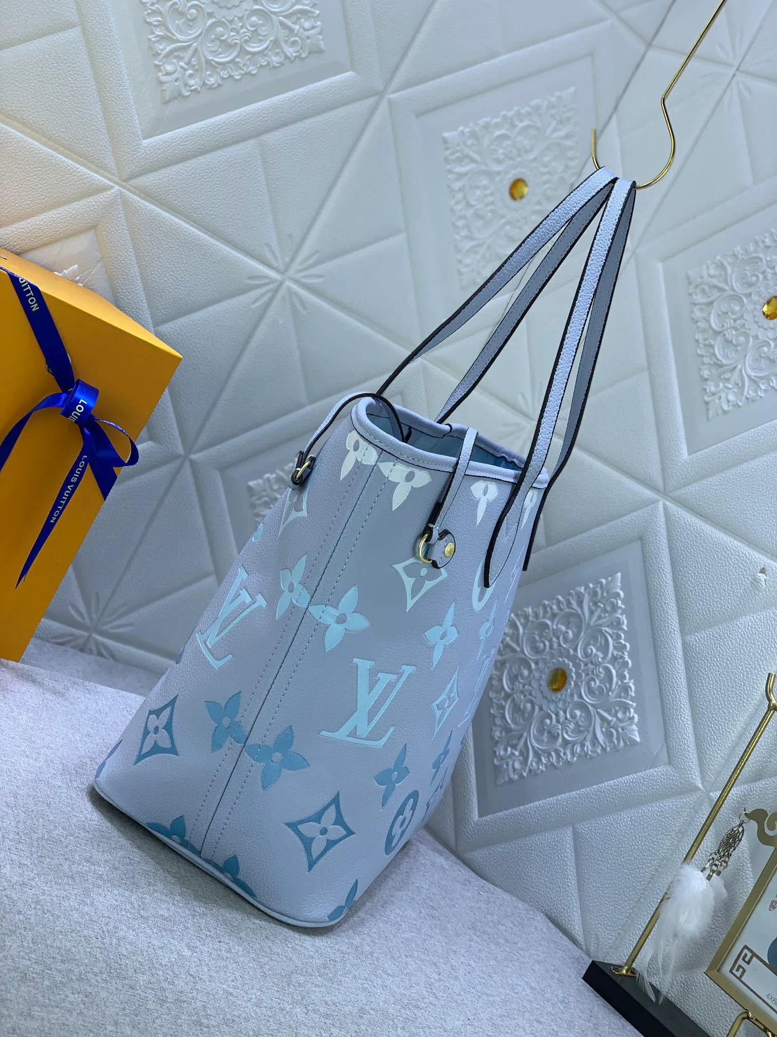 All Categories Official Website "Brand Women's Bags" Women's Bags 💙 LV 2023 New LV Handbag Wholesale