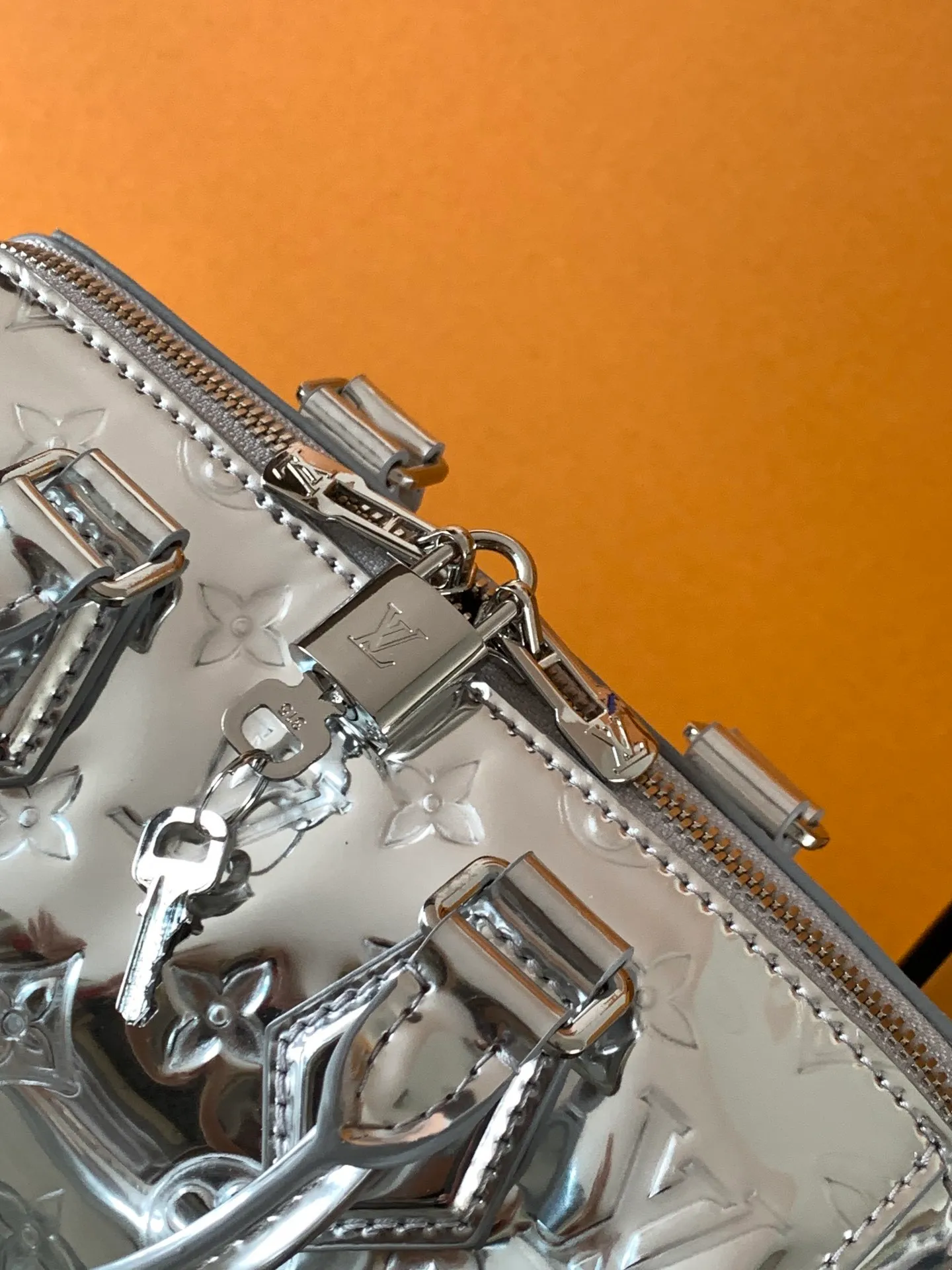 All Categories Official Website "Brand Women's Bags" Women's Bags 💙 LV 2026 New LV Crossbody Bag