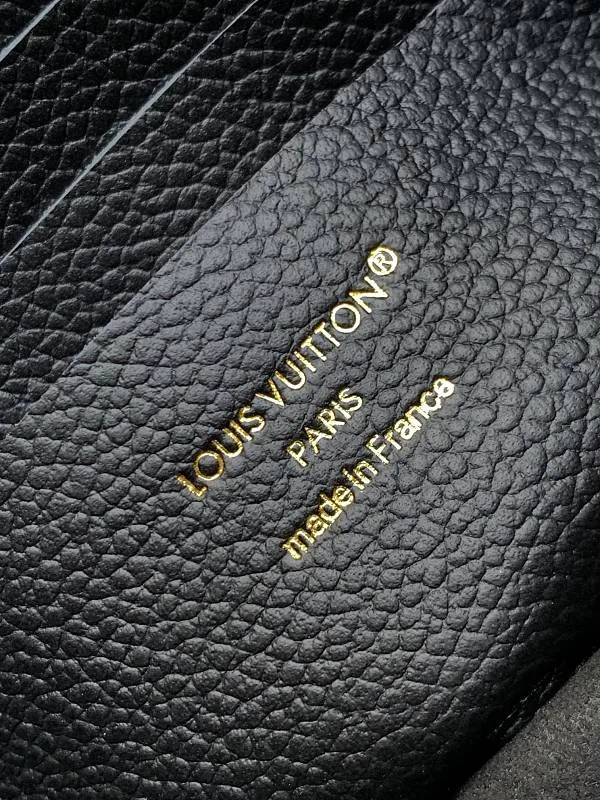All Categories Official Website "Brand Women's Bags" Women's Bags 💙 LV 2026 New LV Crossbody Bag