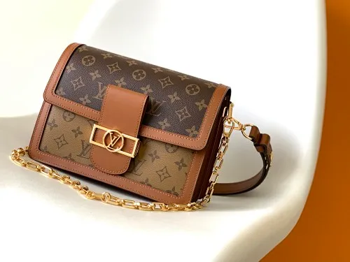 All categories Official website "Brand Women's Bags" Women's Bags 💙 LV replica LV, fine imitation LV bags, LV shoulder bags, 2023 official latest version LV crossbody bag, bag factory, original material, size: 24.5-19-6CM
