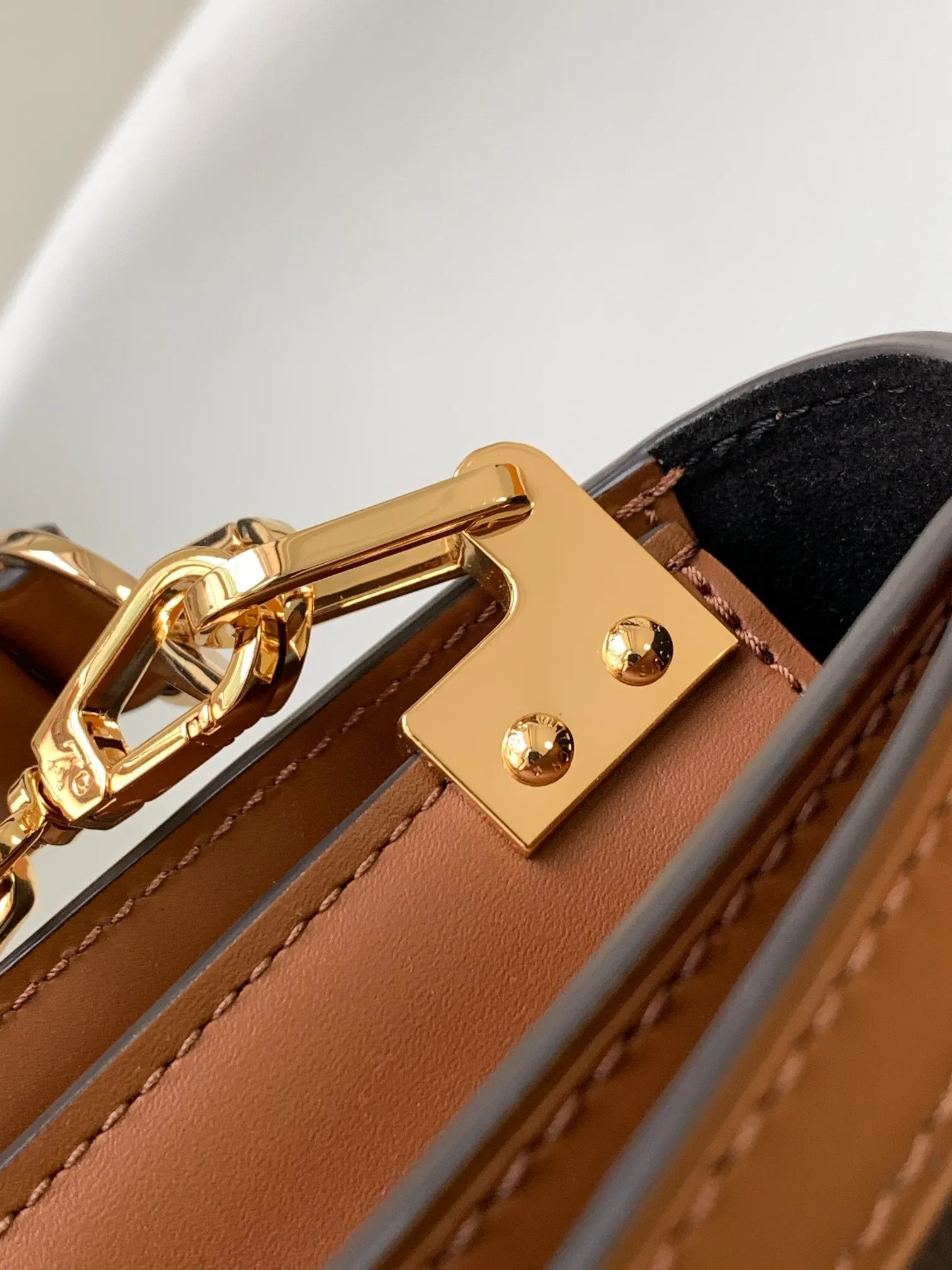 All categories Official website "Brand Women's Bags" Women's Bags 💙 LV replica LV, fine imitation LV bags, LV shoulder bags, 2023 official latest version LV crossbody bag, bag factory, original material, size: 24.5-19-6CM