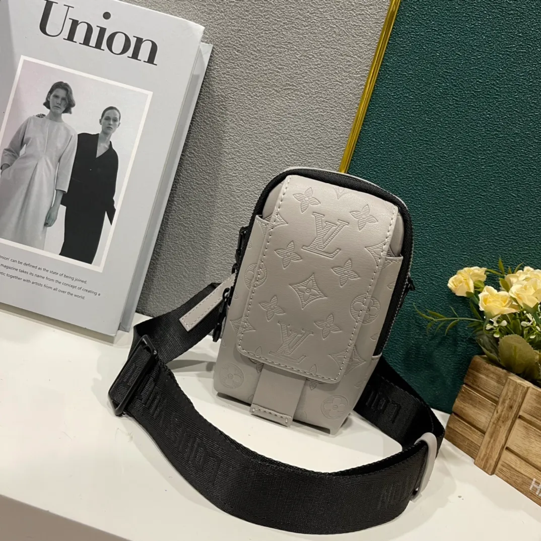 All Categories Official Website "Brand Women's Bags" Women's Bags 💙 LV 2023 New LV Crossbody Bag