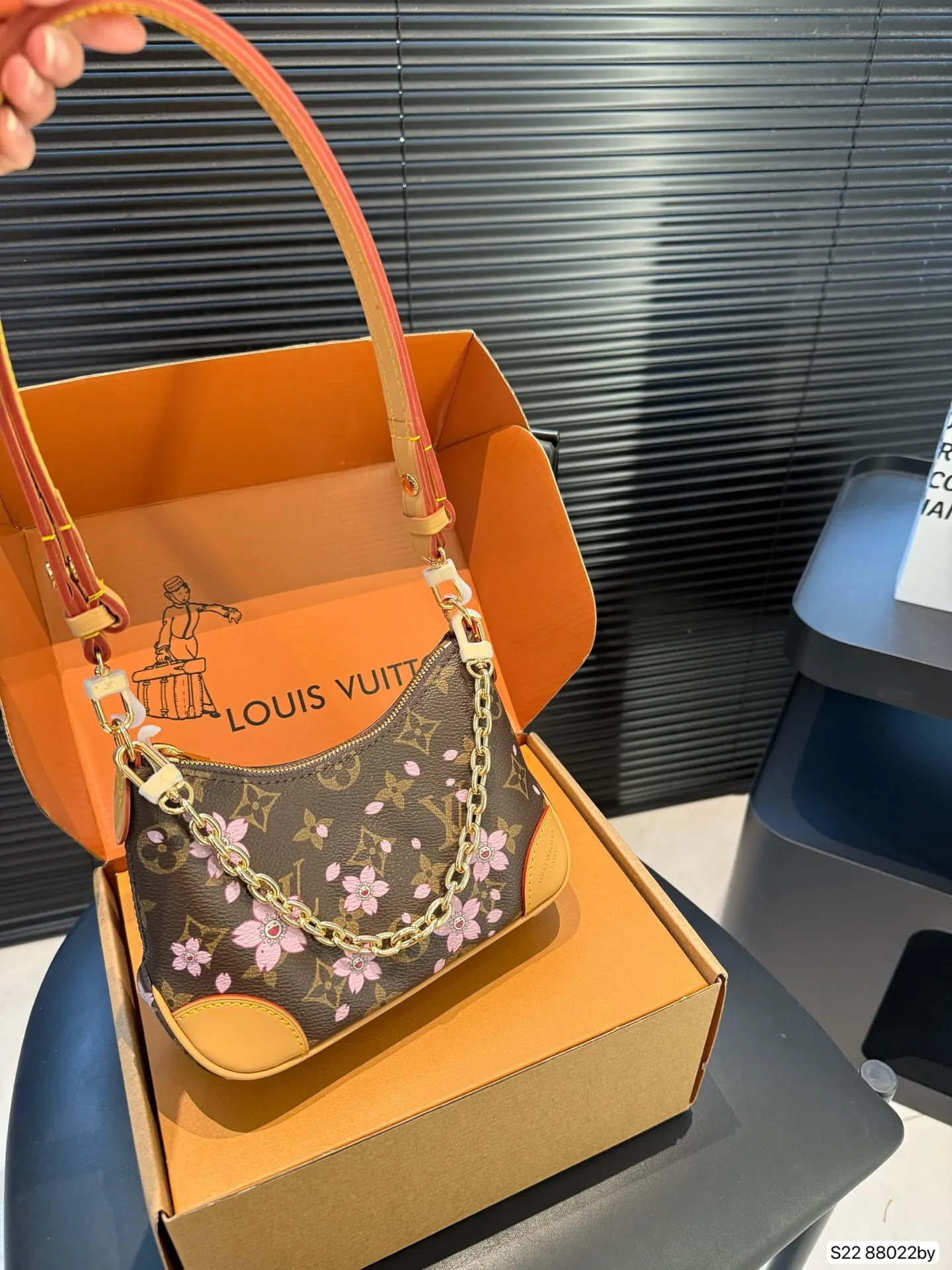All Categories Official Website "Brand Women's Bags" Women's Bags 💙 LV 2025 New LV Crossbody Bag