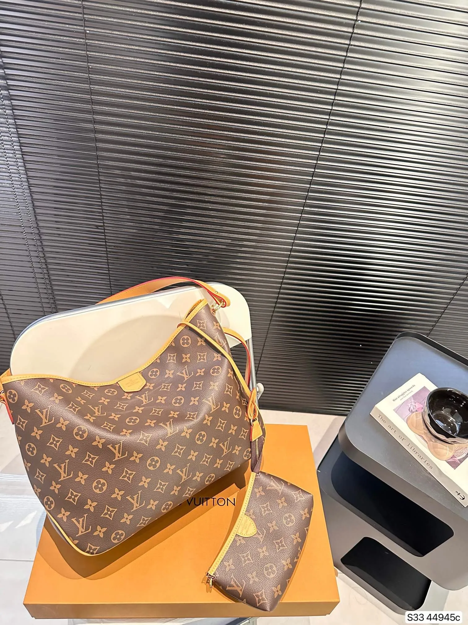 All Categories Official Website "Brand Women's Bags" Women's Bags 💙 LV 2024 New LV Crossbody Bag