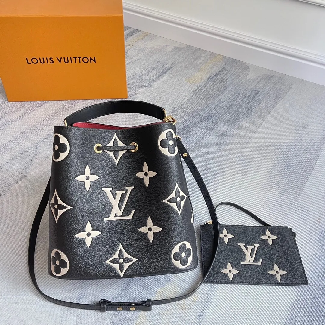 All Categories Official Website "Brand Women's Bags" Women's Bags 💙 LV 2025 New LV Crossbody Bag