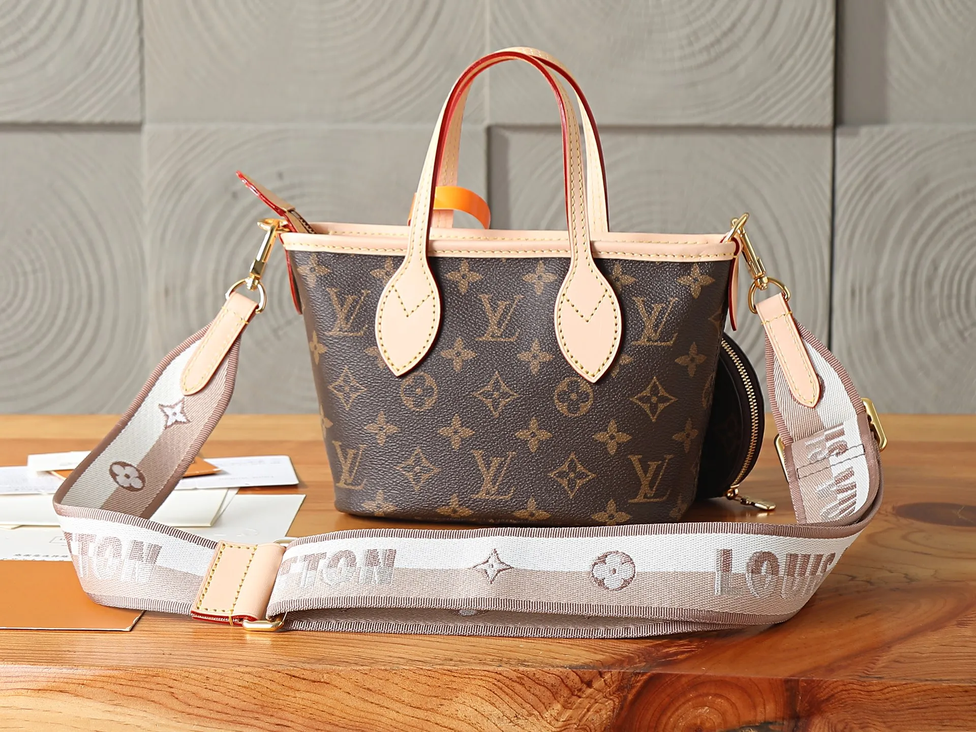 All Categories Official Website "Brand Women's Bags" Women's Bags 💙 LV LV 2026 New Handheld Shoulder Bag