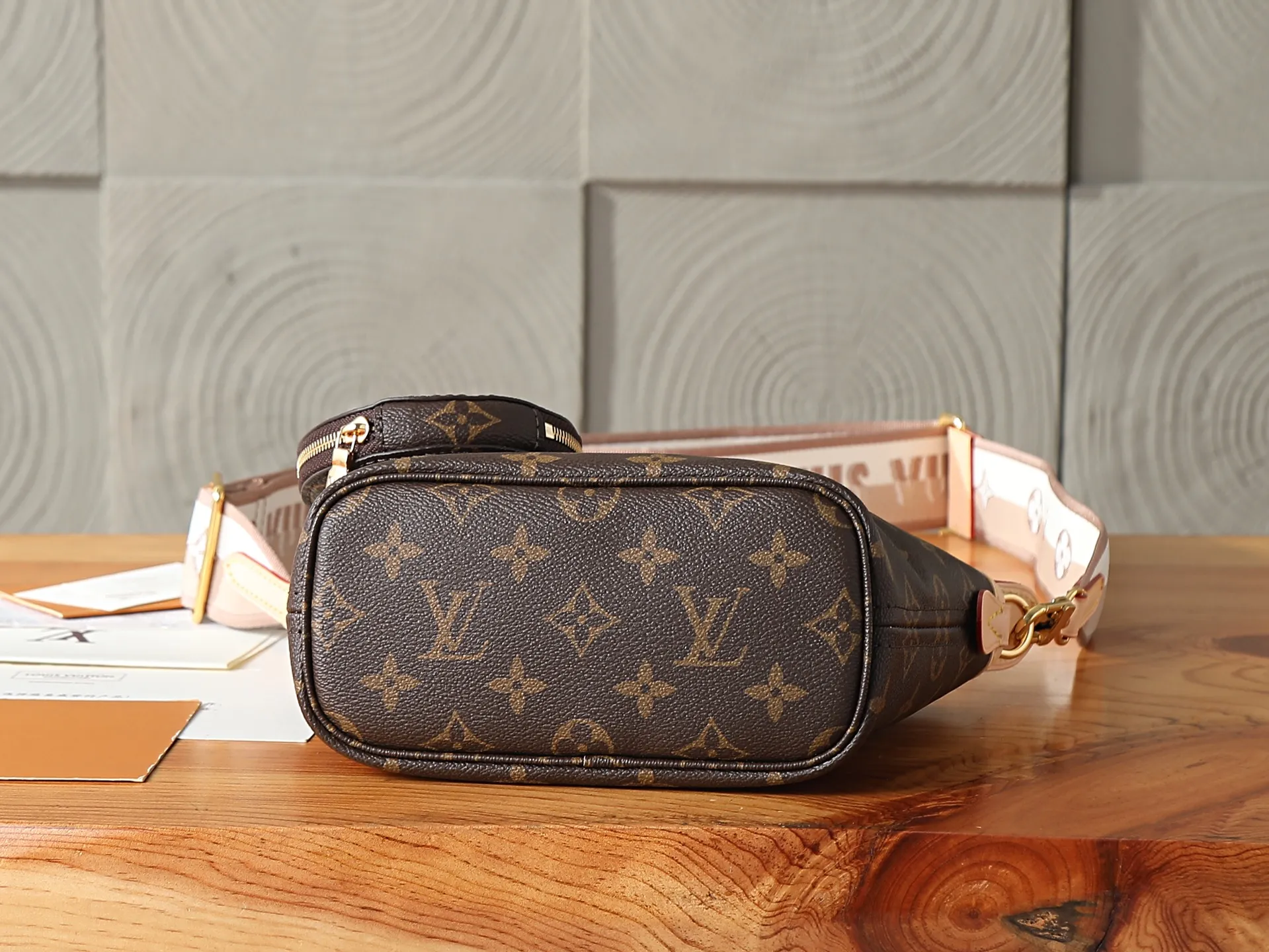All Categories Official Website "Brand Women's Bags" Women's Bags 💙 LV LV 2026 New Handheld Shoulder Bag