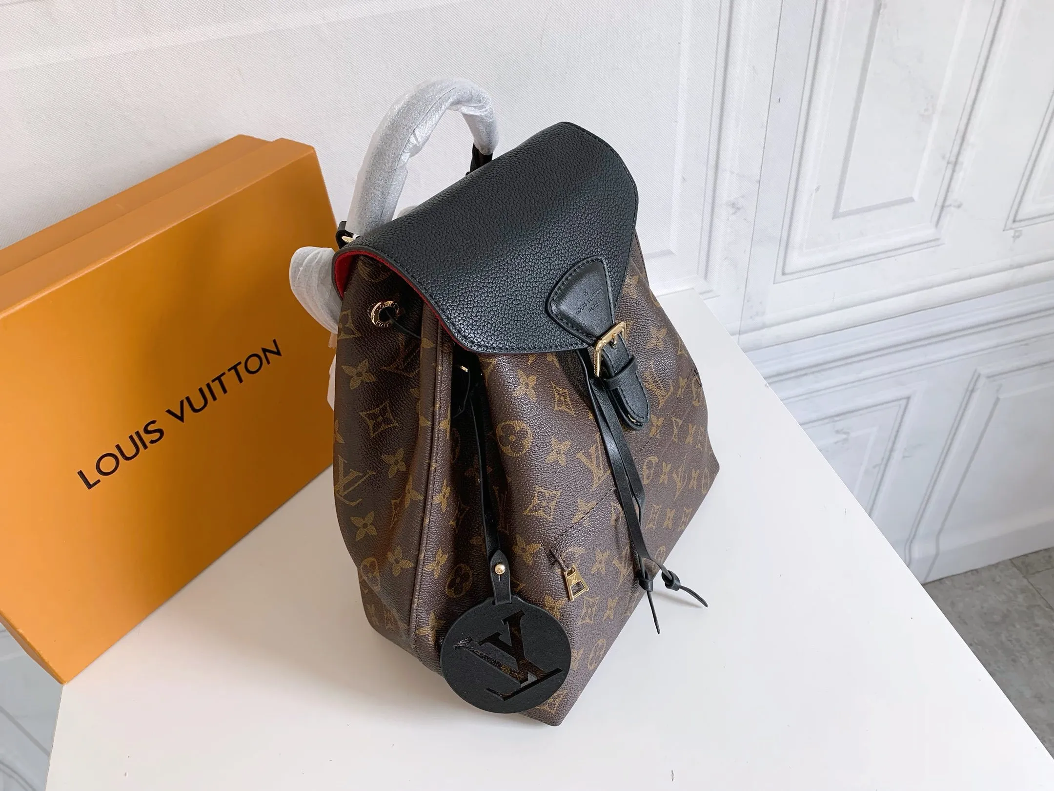 All categories Official website "Brand Women's Bags" Women's Bags 💙 LV 2022 official new LV backpack wholesale 58001600 High quality Size: 27.5-33-14 CM