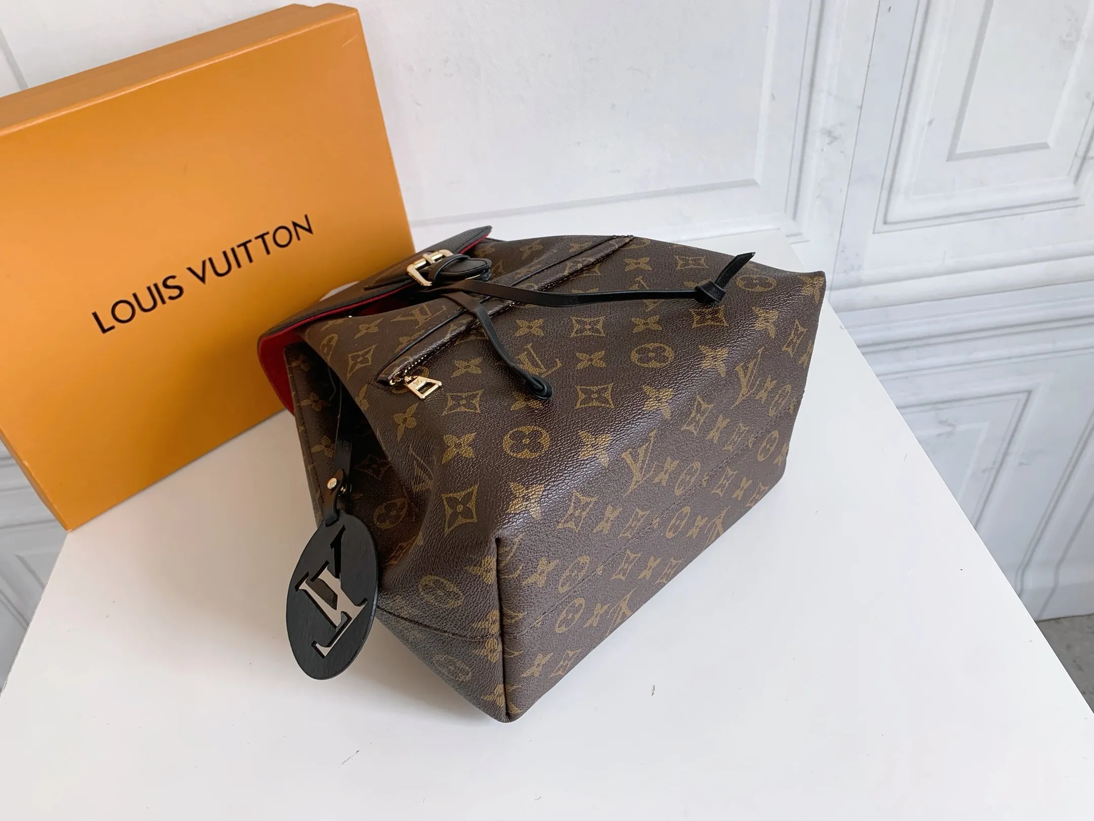 All categories Official website "Brand Women's Bags" Women's Bags 💙 LV 2022 official new LV backpack wholesale 58001600 High quality Size: 27.5-33-14 CM