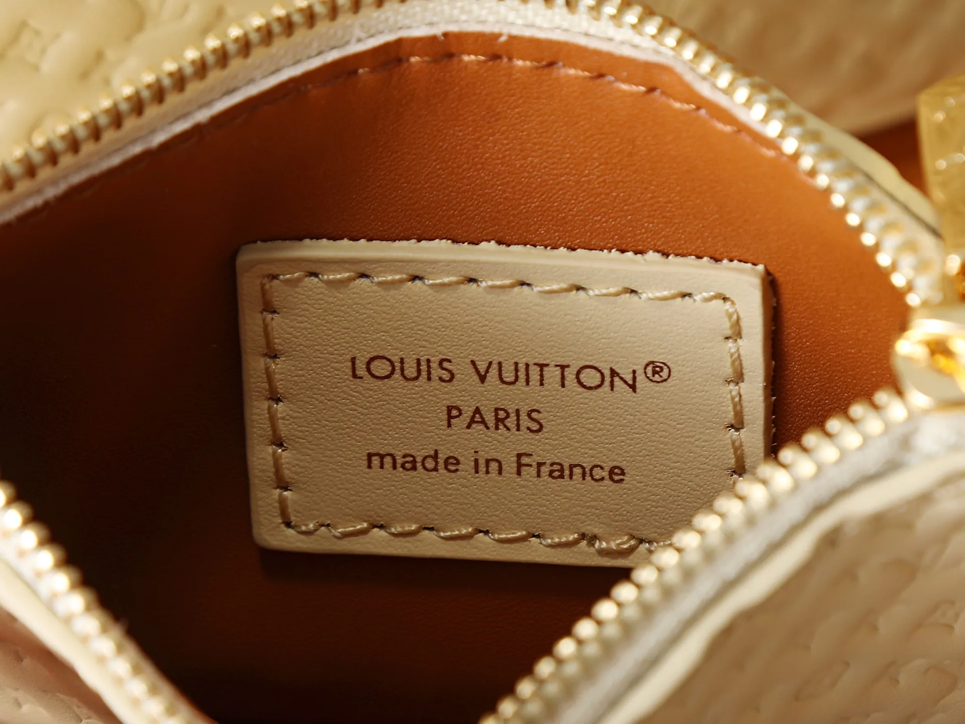 All Categories Official Website "Brand Women's Bags" Women's Bags 💙 LV LV 2026 New Crossbody Shoulder Bag