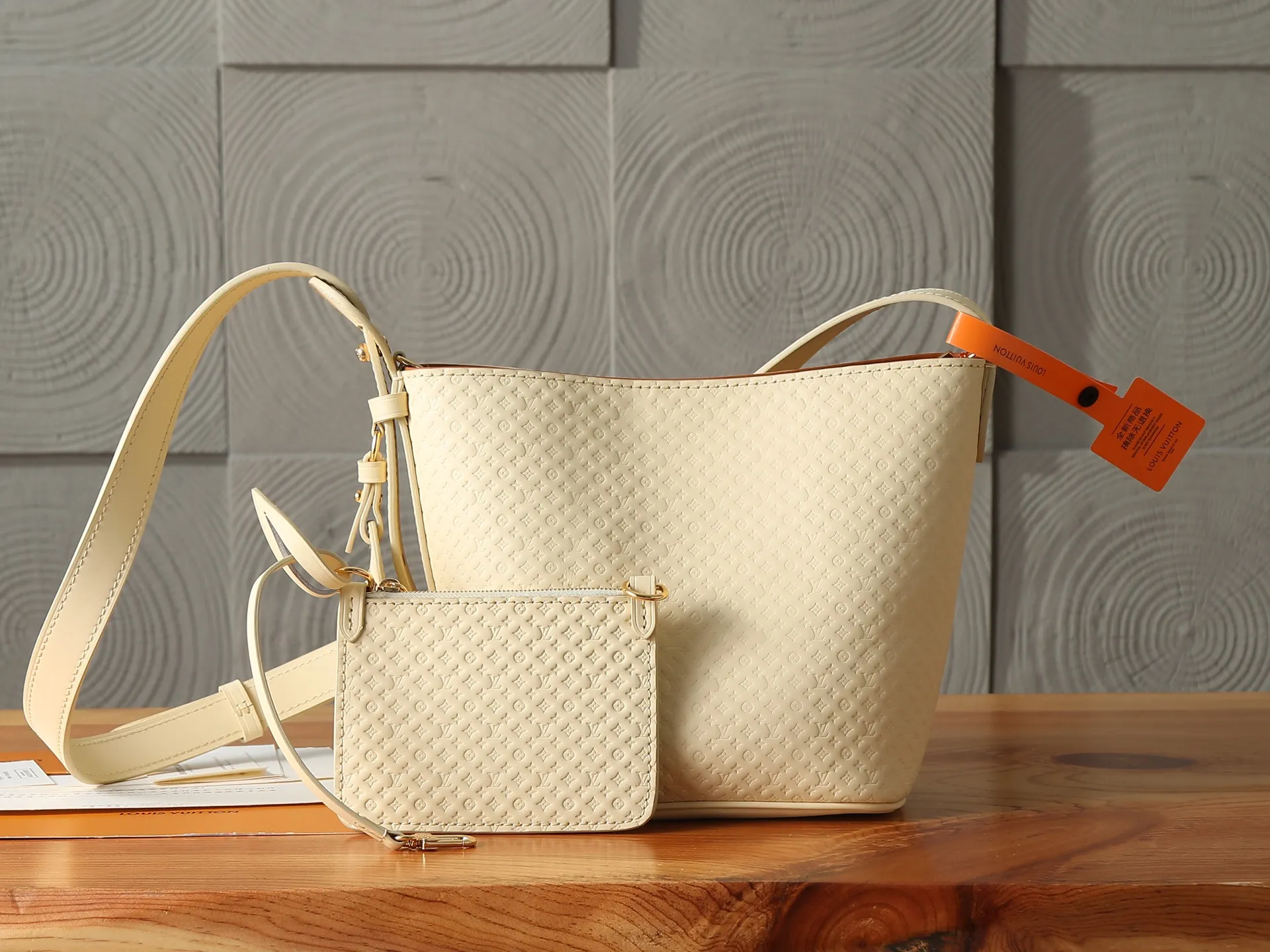 All Categories Official Website "Brand Women's Bags" Women's Bags 💙 LV LV 2026 New Crossbody Shoulder Bag