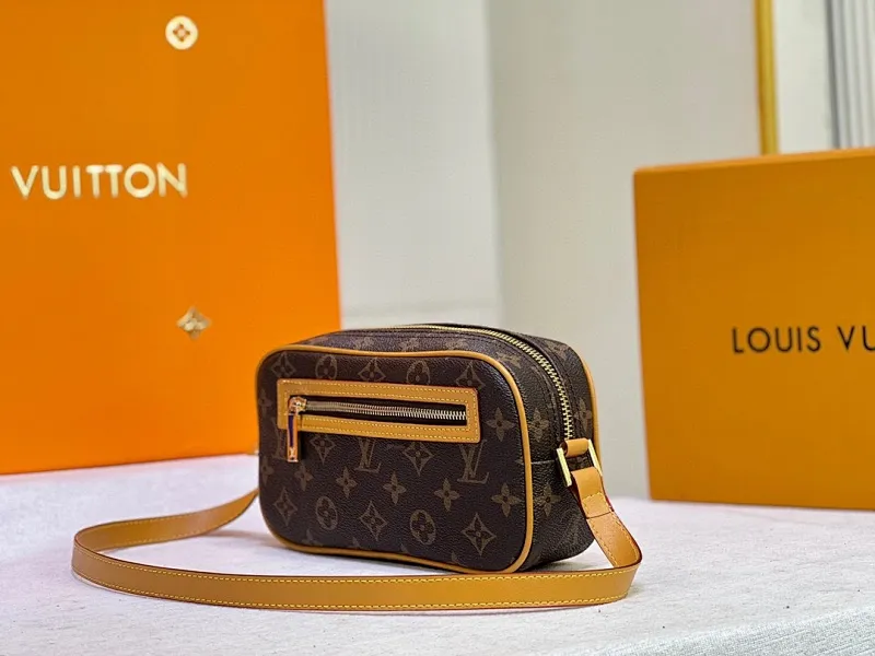 All categories Official website "Brand Women's Bags" Women's Bags 💙 LV replica LV, fine imitation LV bags, LV shoulder bags, 2023 official latest version LV crossbody bag, bag factory, original material, size: 22-6-11.5CM