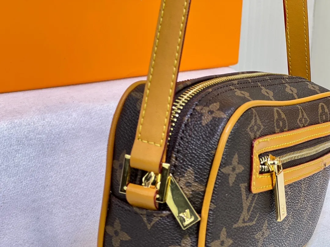 All categories Official website "Brand Women's Bags" Women's Bags 💙 LV replica LV, fine imitation LV bags, LV shoulder bags, 2023 official latest version LV crossbody bag, bag factory, original material, size: 22-6-11.5CM