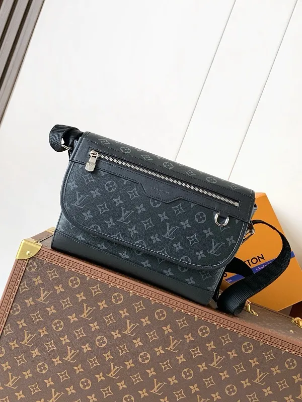 All Categories Official Website "Brand Women's Bags" Women's Bags 💙 LV 2026 New LV Crossbody Bag