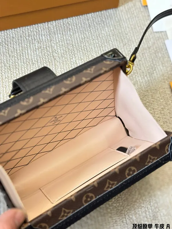All Categories Official Website "Brand Women's Bags" Women's Bags 💙 LV 2025 New LV Crossbody Bag