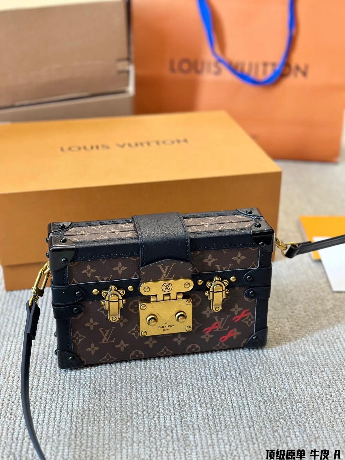 All Categories Official Website "Brand Women's Bags" Women's Bags 💙 LV 2025 New LV Crossbody Bag