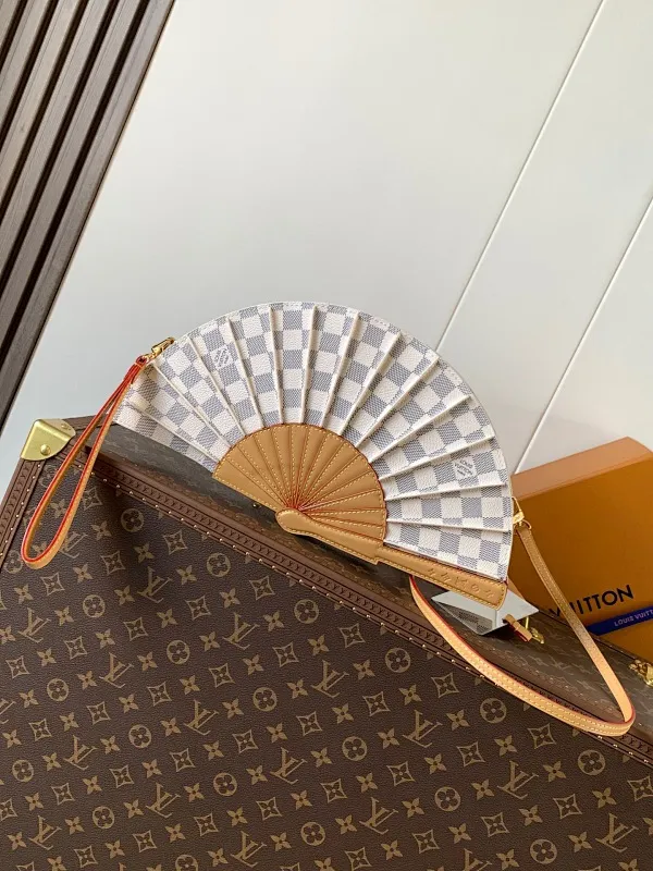 All Categories Official Website "Brand Women's Bags" Women's Bags 💙 LV 2025 New LV Crossbody Bag