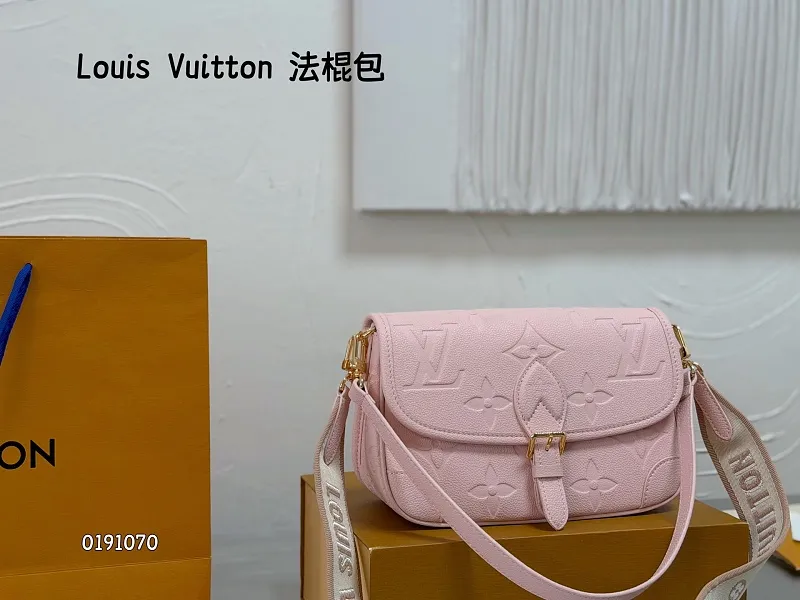 All Categories Official Website "Brand Women's Bags" Women's Bags 💙 LV 2026 New LV Crossbody Bag