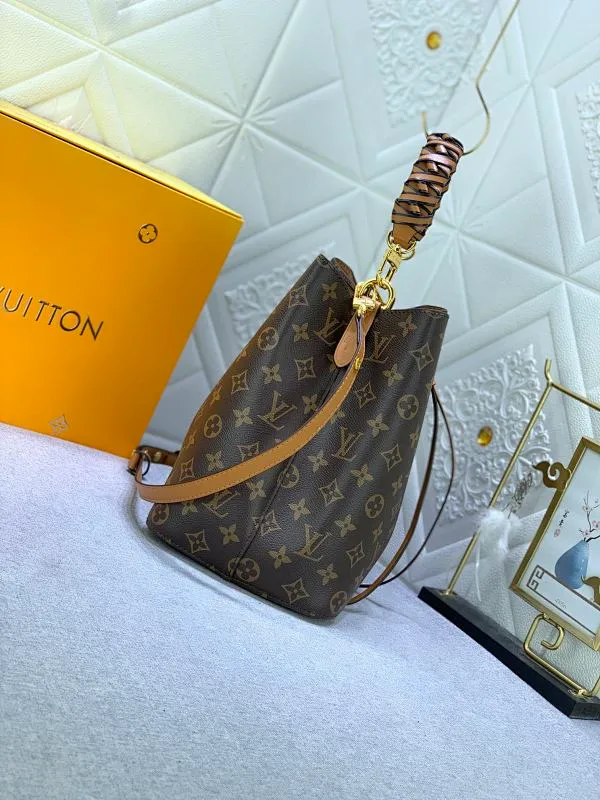 All Categories Official Website "Brand Women's Bags" Women's Bags 💙 LV 2024 New LV Crossbody Bag