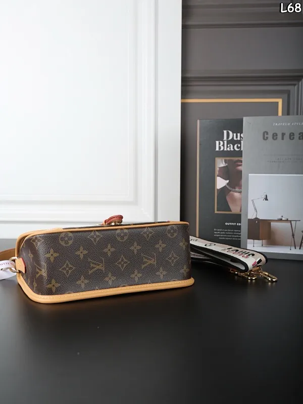 All Categories Official Website "Brand Women's Bags" Women's Bags 💙 LV 2025 New LV Crossbody Bag