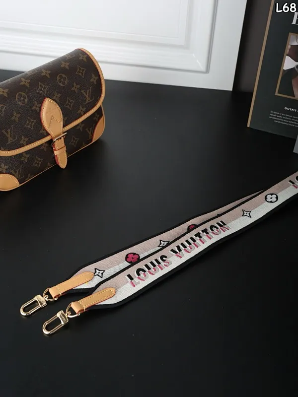 All Categories Official Website "Brand Women's Bags" Women's Bags 💙 LV 2025 New LV Crossbody Bag