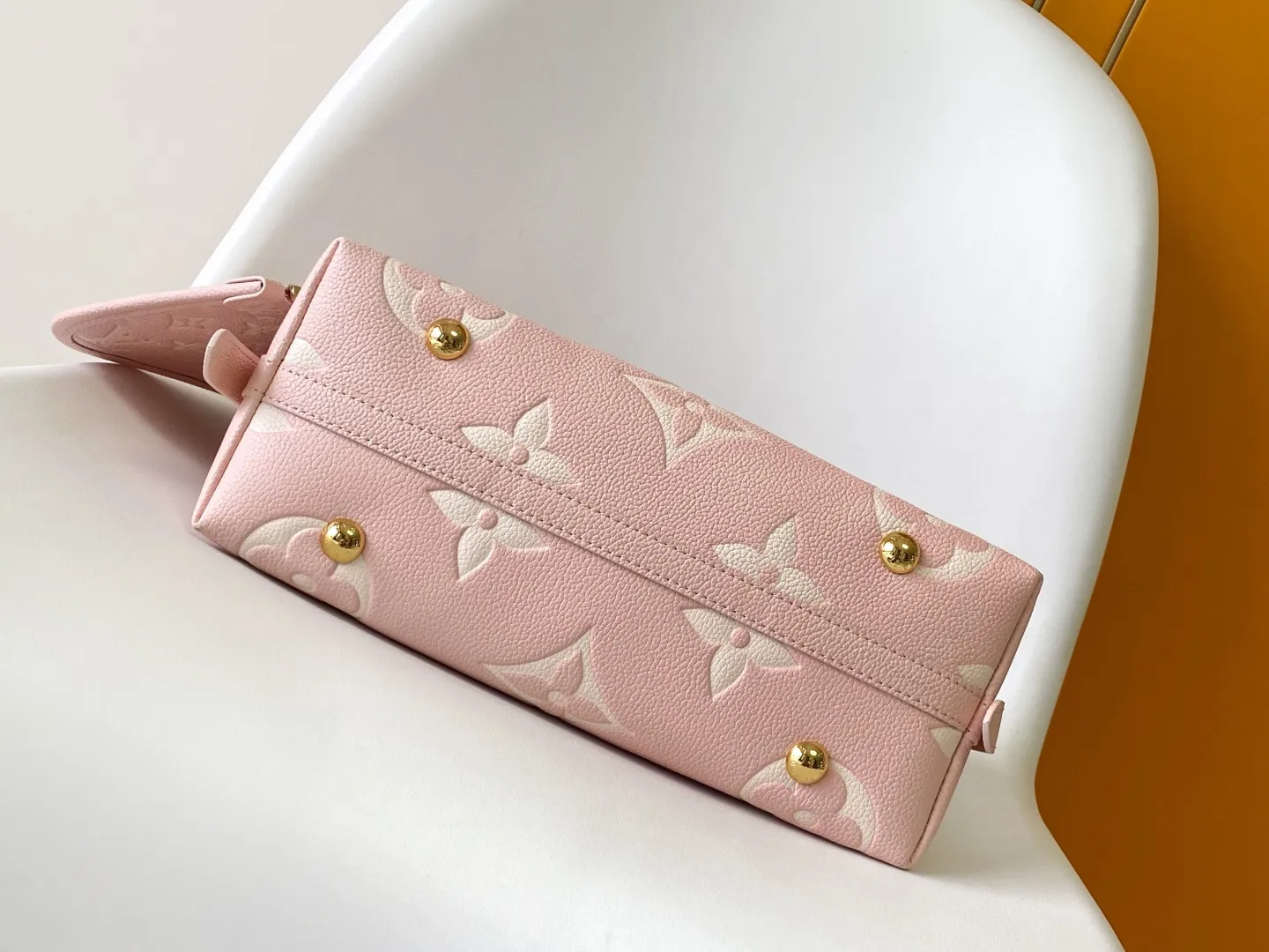 All Categories Official Website "Brand Women's Bags" Women's Bags 💙 LV 2026 New LV Underarm Bag